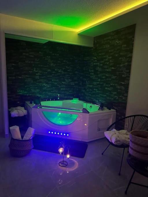 Appartement T3 5 Etoile Jacuzzi à Toulouse Extérieur photo